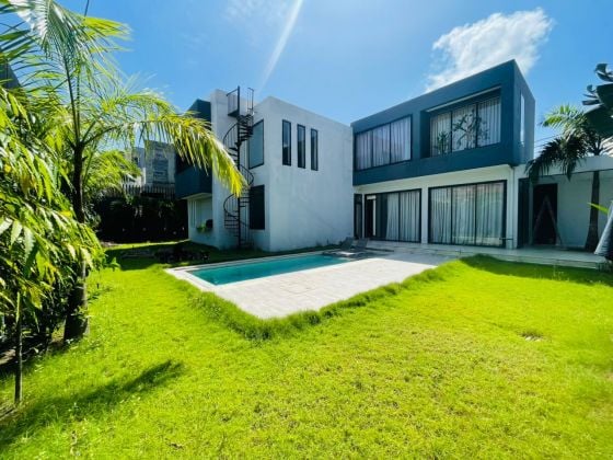 Vente Villa duplex 5 pièces + piscine Riviera palmeraie 