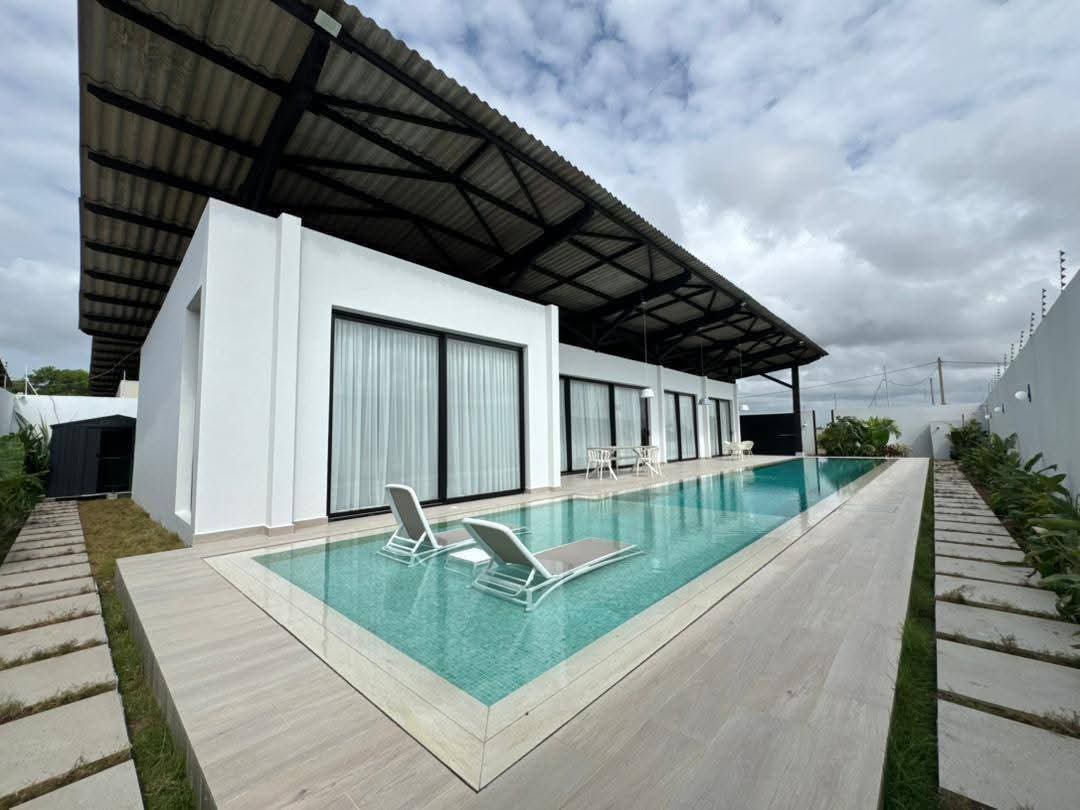 Assinie Vente avec les meubles 2 villas avec piscine