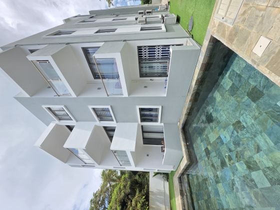 APPARTEMENT LUXUEUX ET SUPERBEMENT AMÉNAGÉ À VENDRE ...