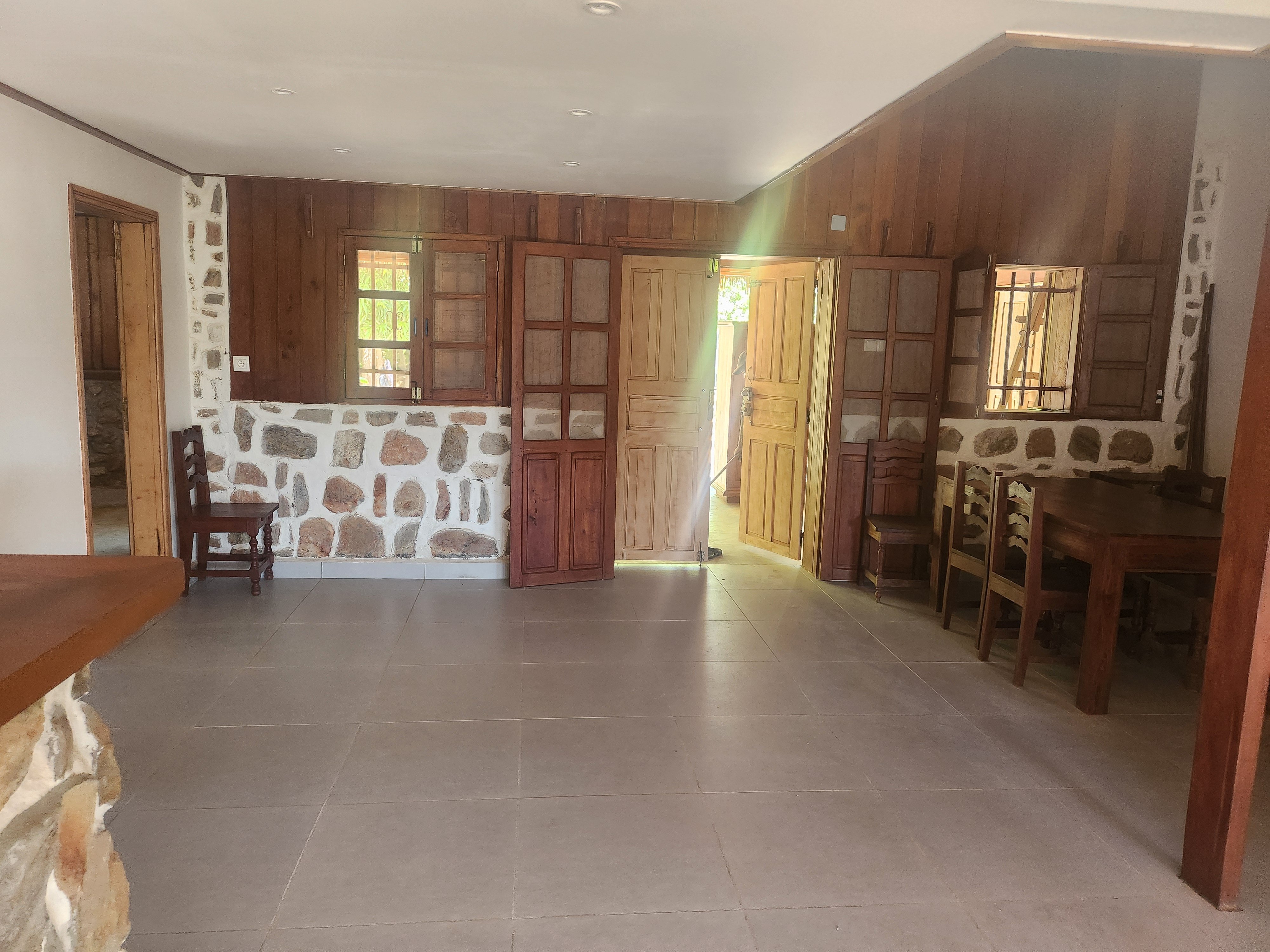 Maison à louer morondava