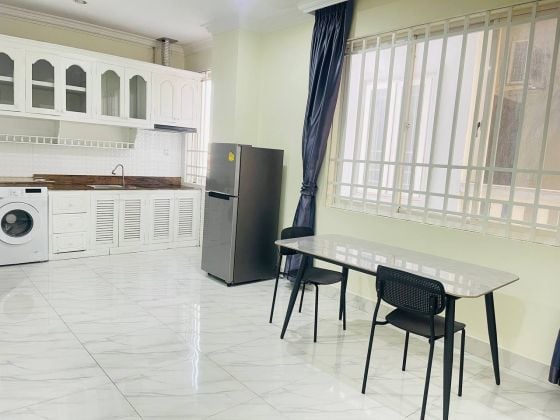 PHNOM PENH EN LOCATION APPARTEMENT 2 CHAMBRES