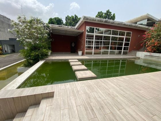 Terreno en venta en Abidjan, Cocody Mermoz, 2169m2 con ACD (escritura de ...