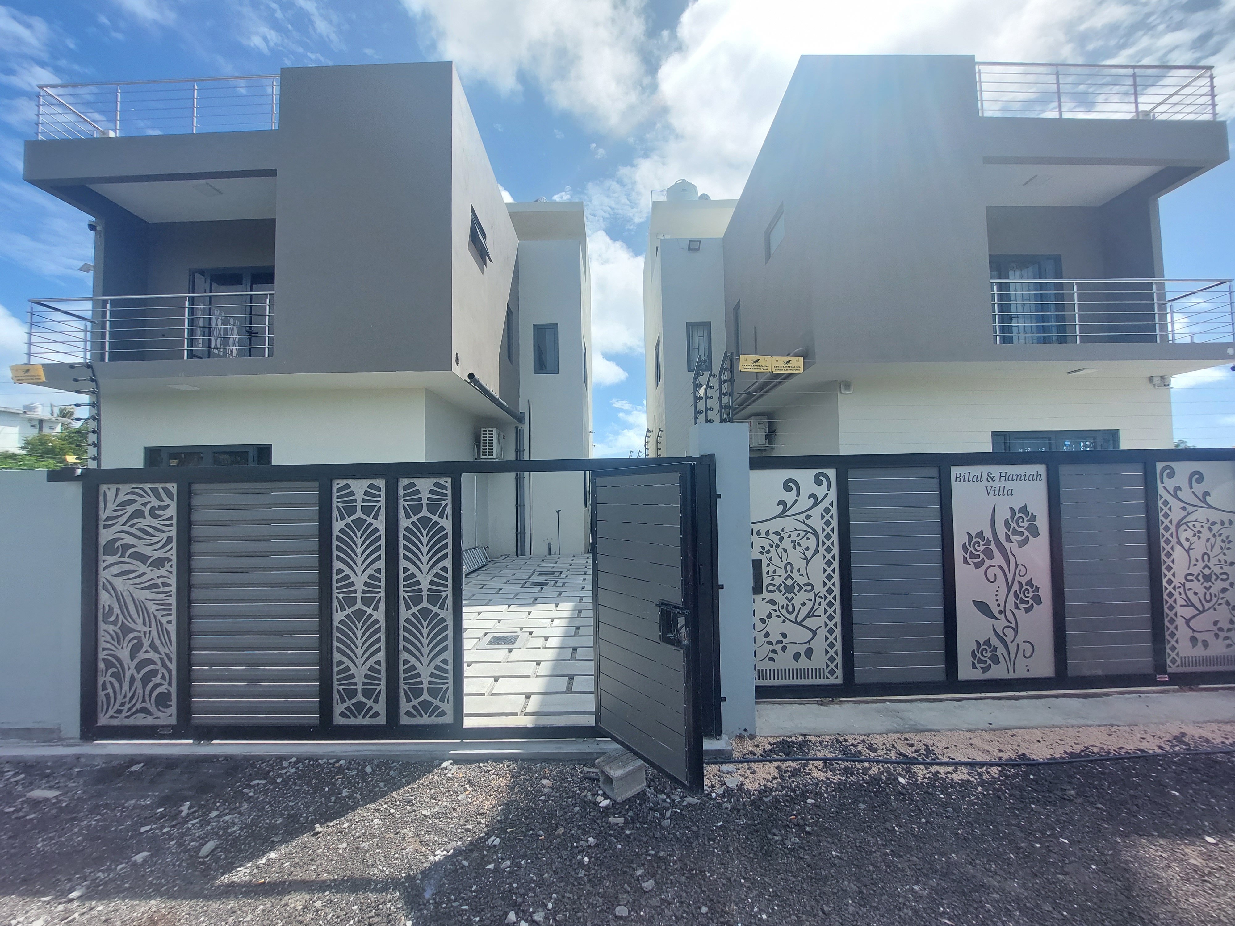 VILLA MODERNE À VENDRE AU CŒUR DE PEREYBERE