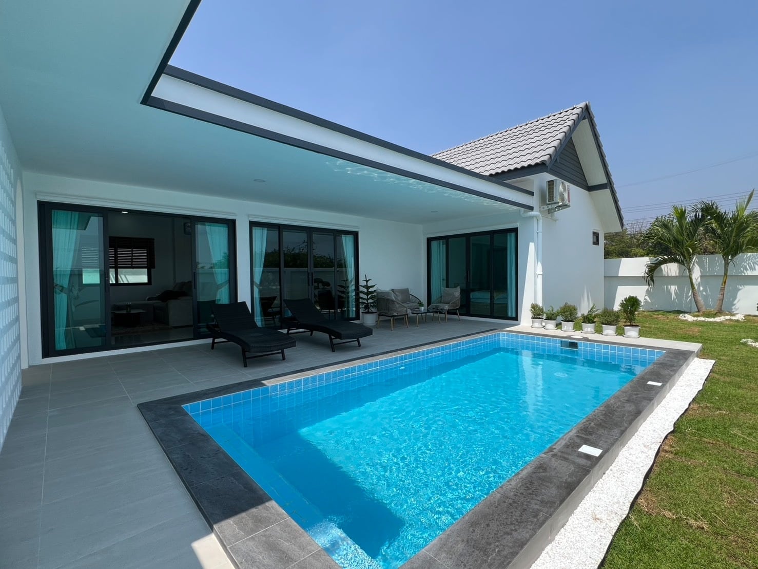 3 Bed 3 Bath Pool Villa – Soi 102, Nong Kae, Hua Hin (Close to Bluport & Beach)