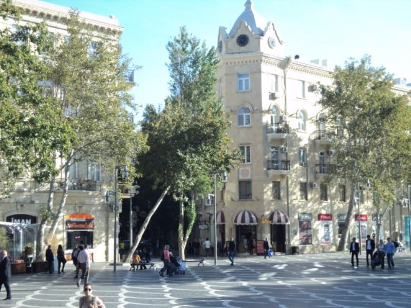 Nice 1BDR apt on Fountains Square