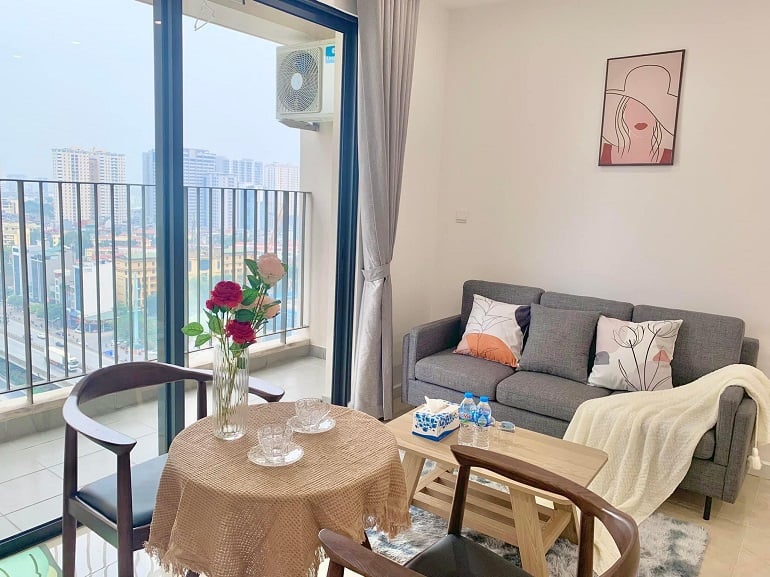 Nice, modern studio apartment in Cau Giay district for rent