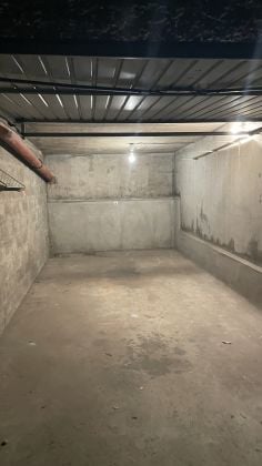 Vends garage en sous sol 