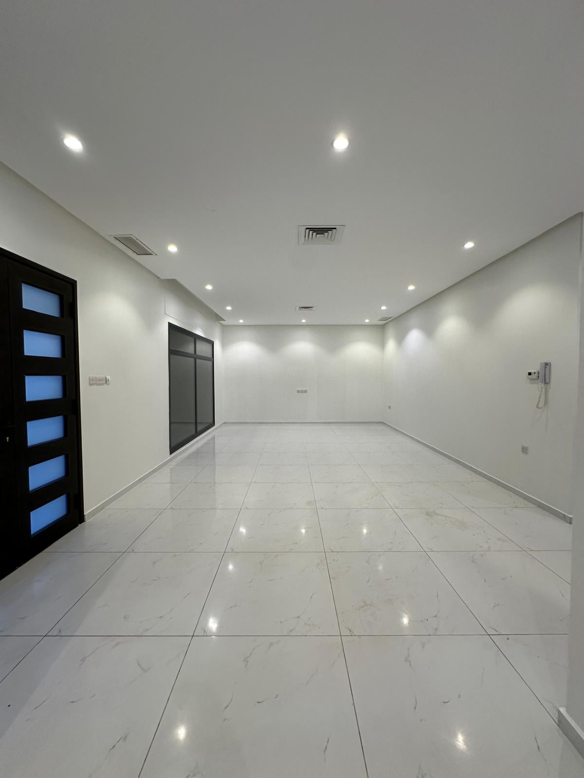 Ground Floor 3 Bedroom with Garden Villa in Finatees.