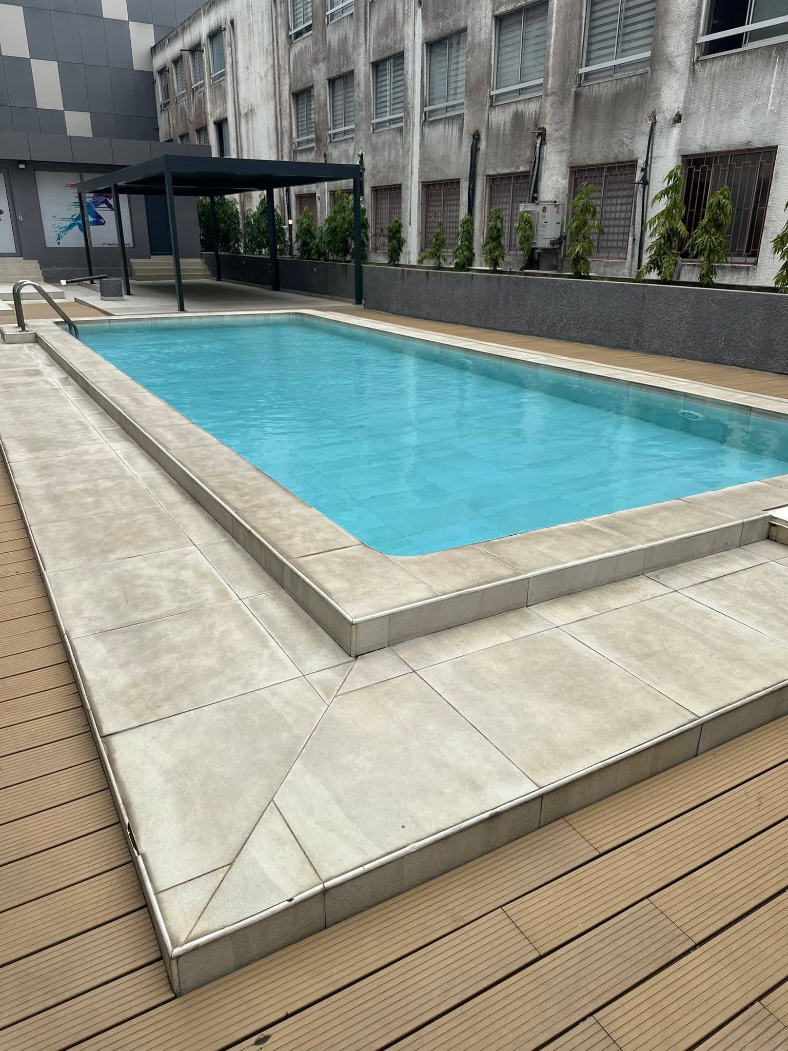  PLATEAU proximité hôtel Seen vente appartement F3