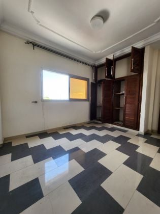 STUDIO À LOUER À AKWA