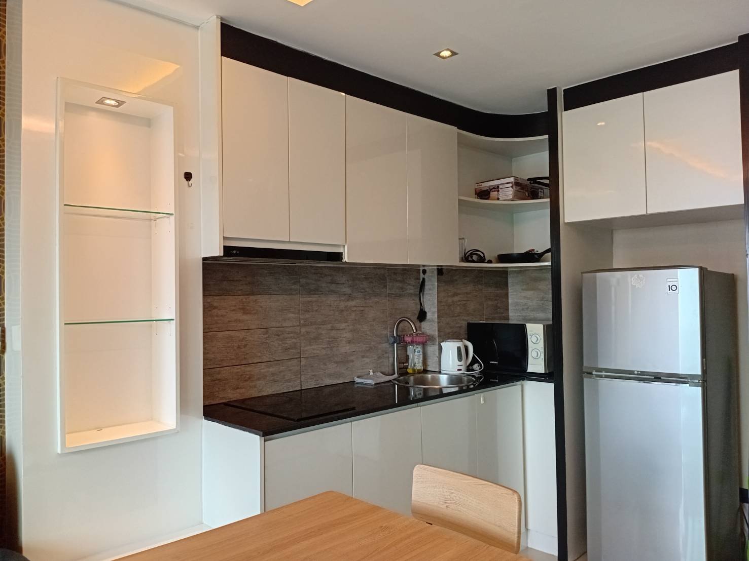 Come up !!  38 square meters, The Blue Condo 