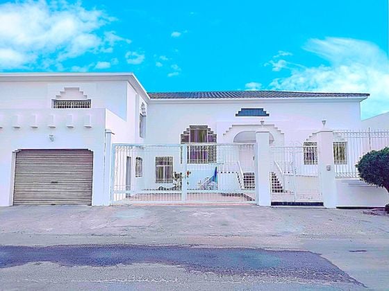 Beautiful Semi-Furnished Villa in Tubli | 4 BHK + Pool | BD. 900/-