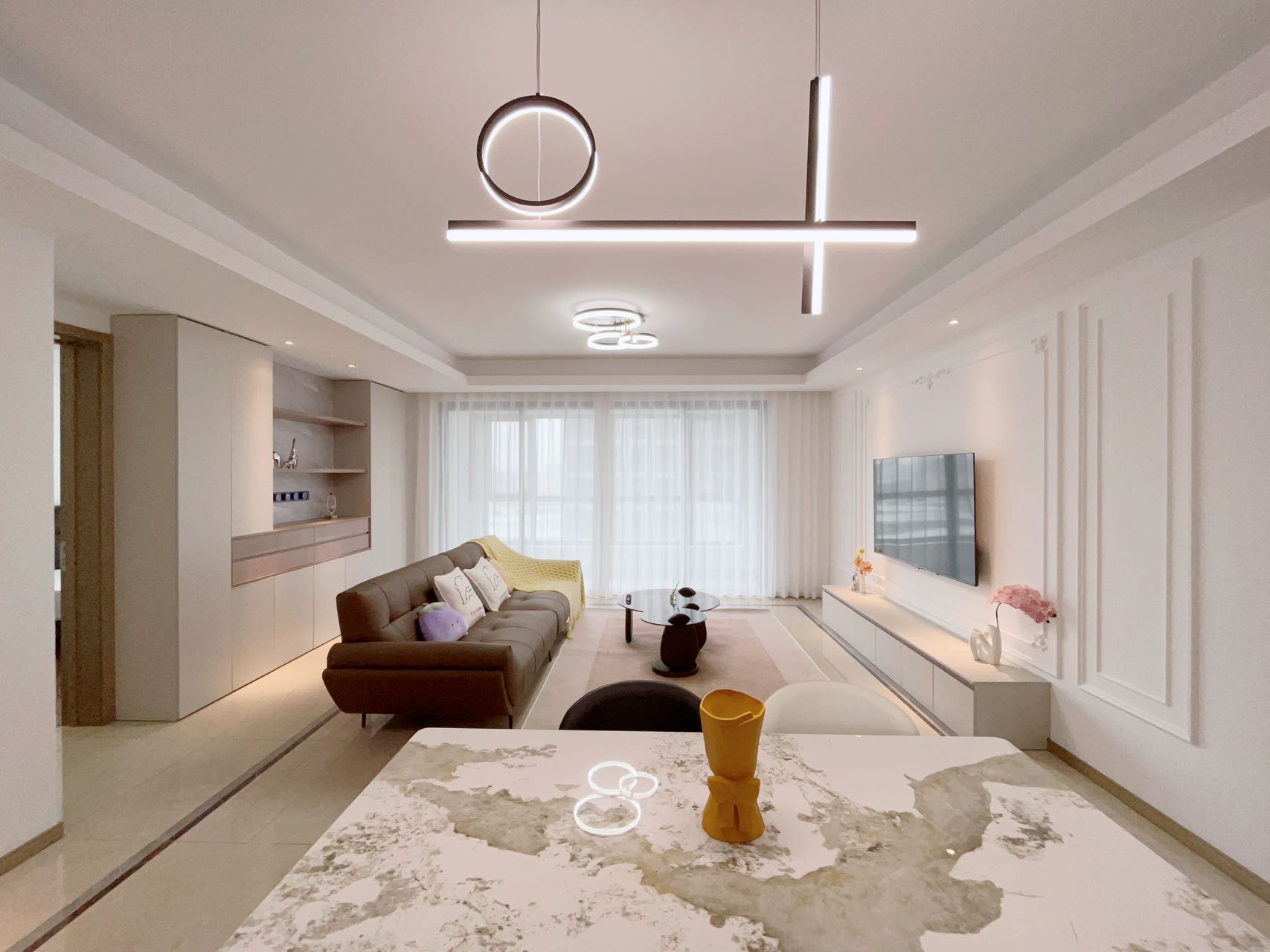 4 bedrooms lowest price/nice qualiy decoration /near SSIS,Dulwich,