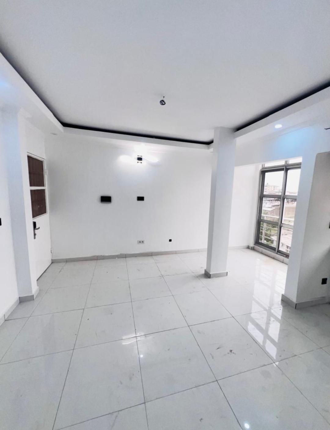 Bel appartement d'une chambre à louer à Deido