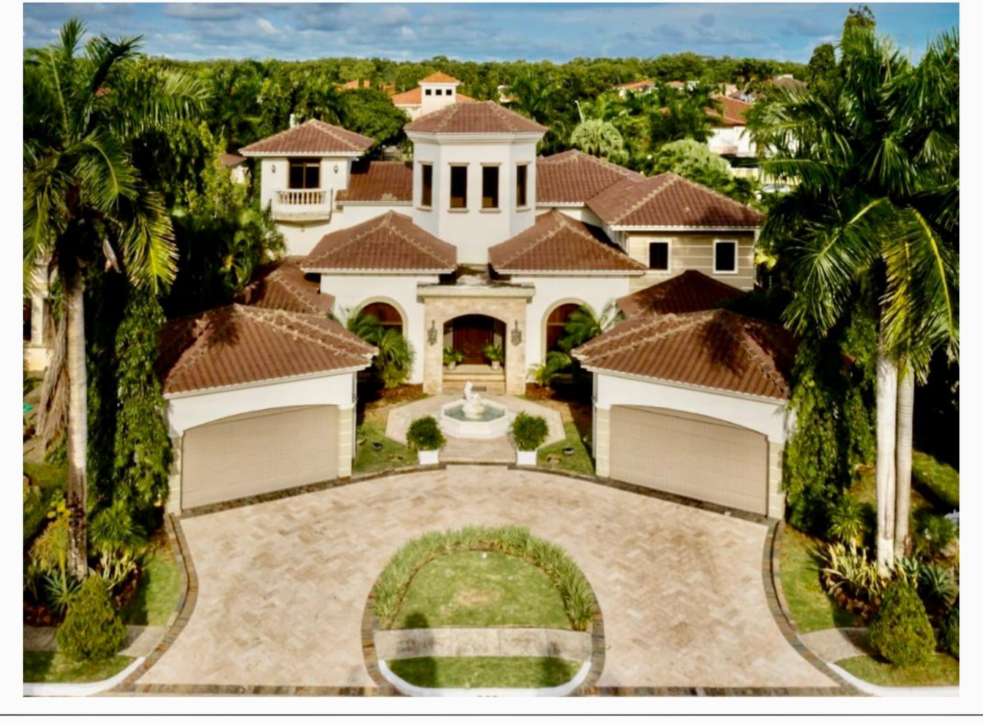 Luxury Family Residence in Costa del Este – Balmoral (Direct Owner Negotiation)