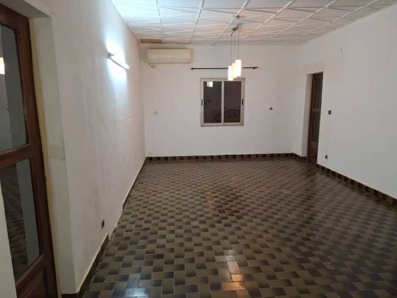Villa à louer à Niamey – Terrain arboré de ...