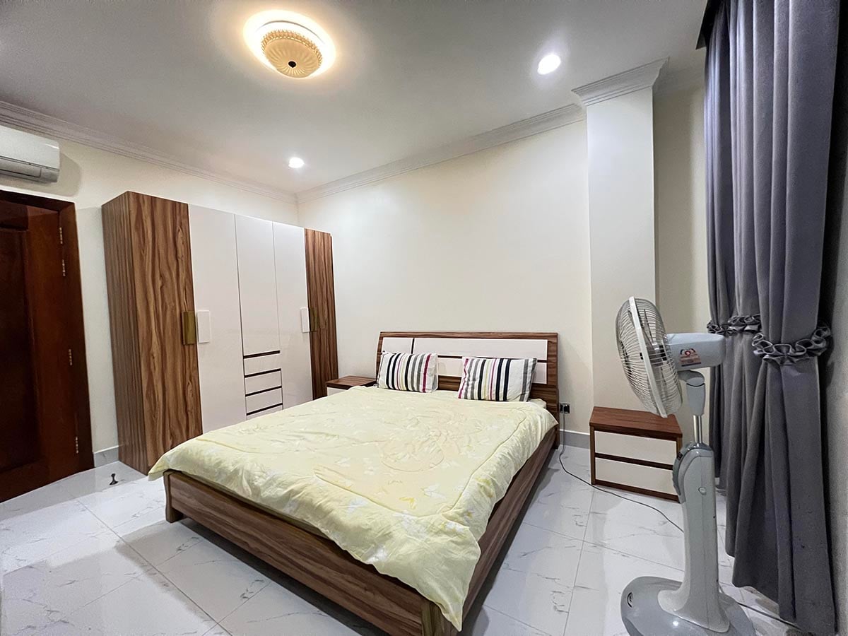 Zona di Tk avenue | Appartamento con una camera da letto e ascensore in affitto vicino al mercato di Thia Hout