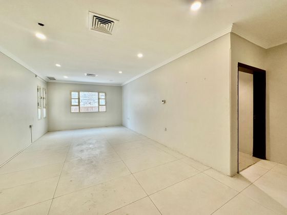 Three bedroom apartment for rent in salwa 