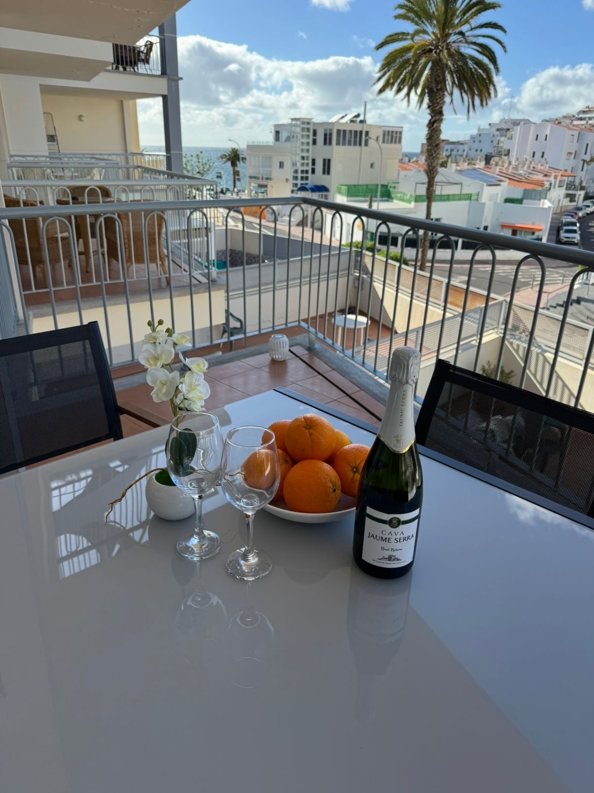  STYLISH RENOVATED APARTMENT FOR RENT IN PUERTO SANTIAGO, Tenerife, Canary Islands, Spain 