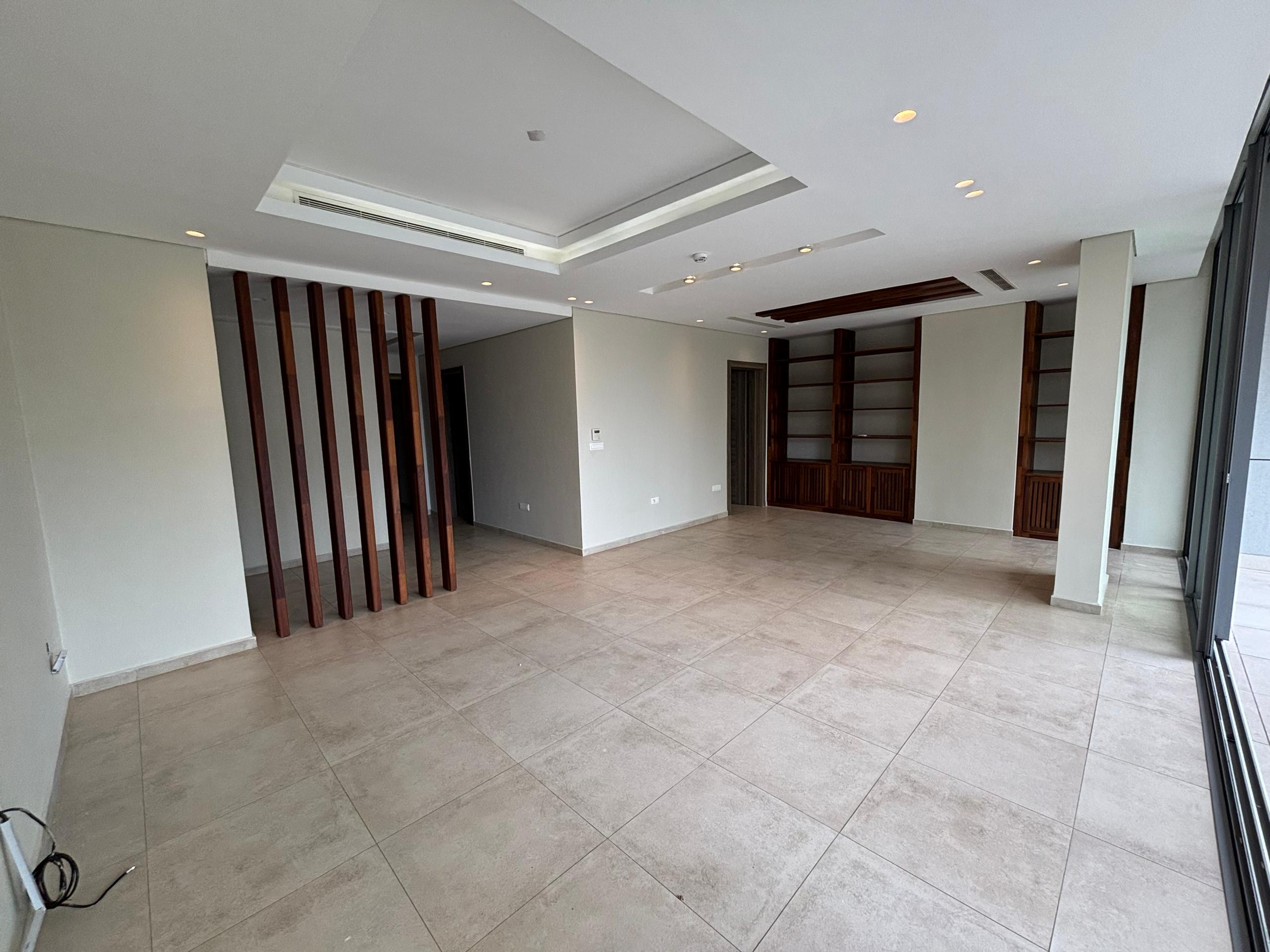 A LOUE -APPARTEMENT DE STANDING 3 PIECES PLUS UNE DEPENDANCE /MARCORY ZONE 4-RESIDENCE ORCHID