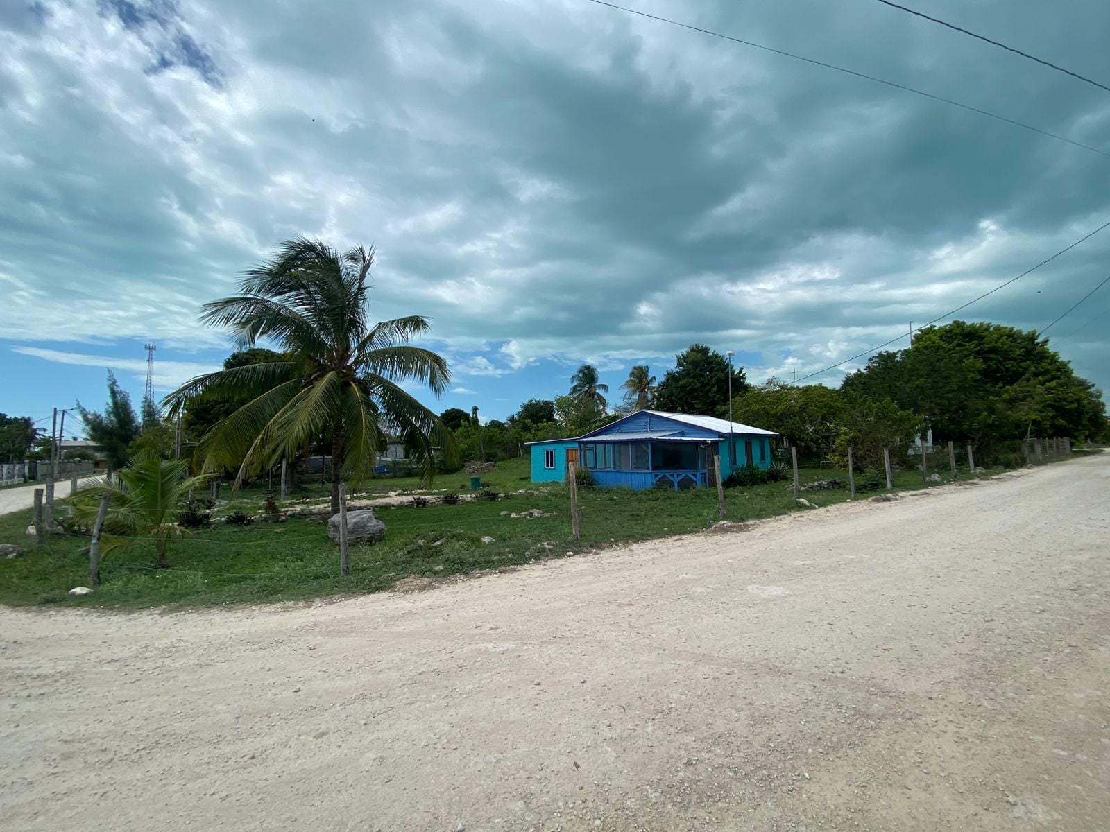 Maison tropicale à Sarteneja meublée