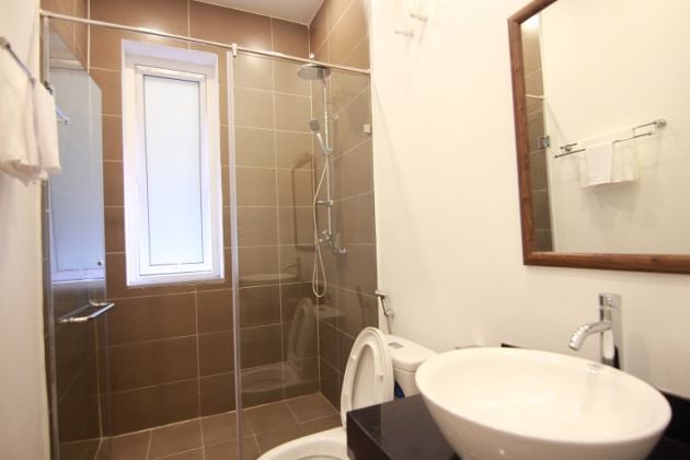 Nice 1 – bedroom apartment in To Ngoc Van street, Tay Ho district ...