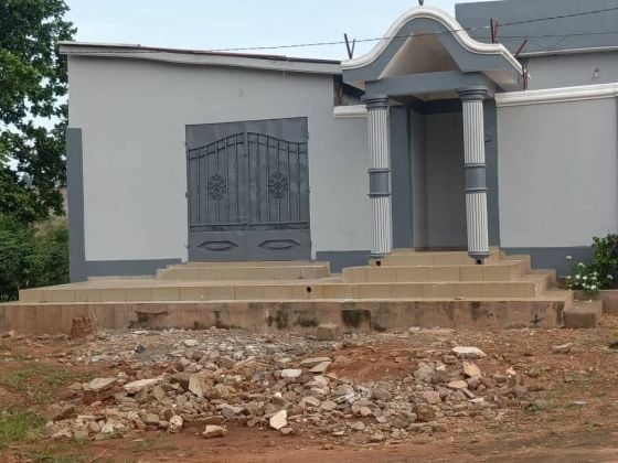CASA IN VENDITA A DJAGBLÉ 