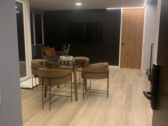 Penthouse rénové de 3 chambres dans l'Edificio Yerbabuena | ...