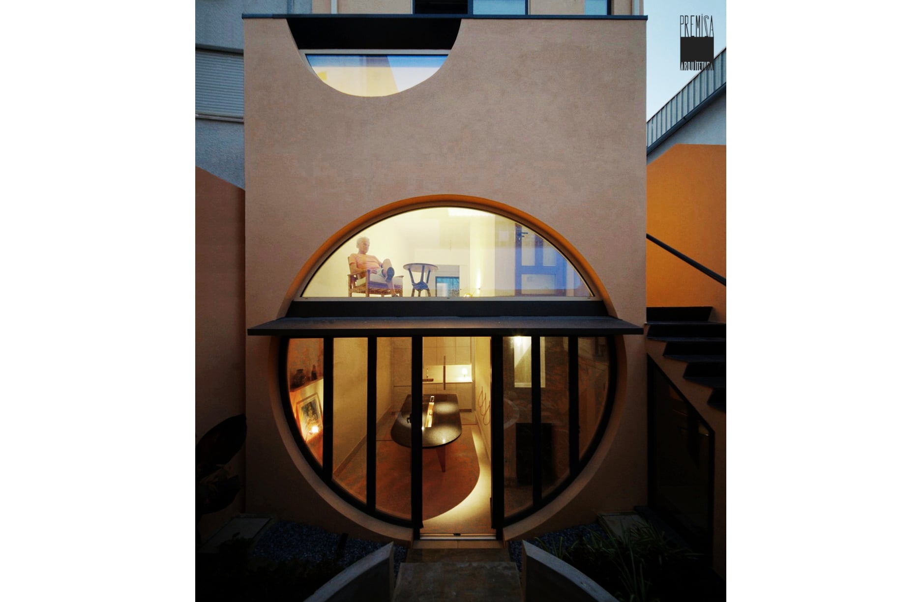 Coastal Designer House | 3 Bedroom | Close to beach and river