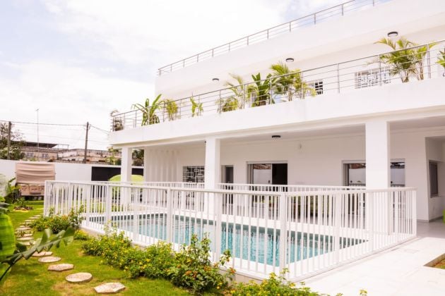 Location d'une maison meublée à piscine et jardin 