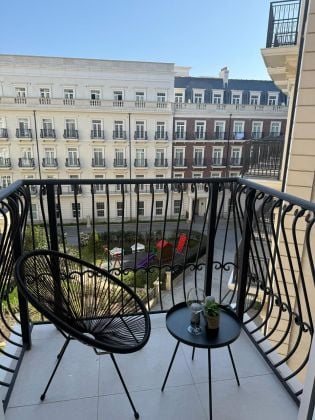 2 BDR flat for rent in White City