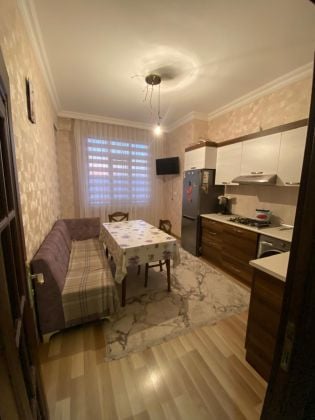 2-room apt close to Gara Garayev - Neftchilar metro/st