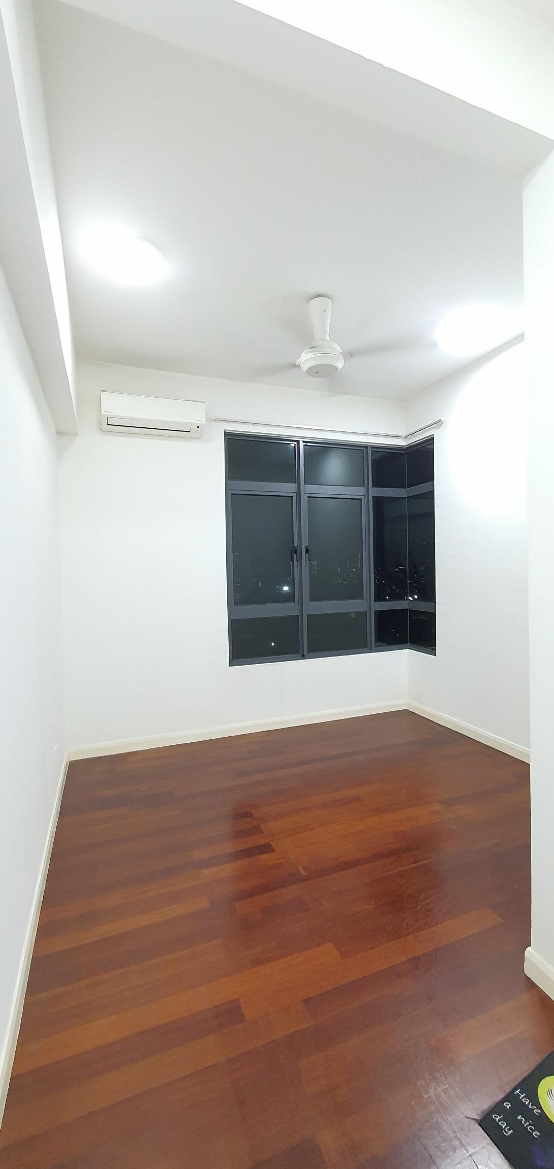 Newly Painted 2R2B The Vyne Residensi, Sungai Besi For Rent ( Move in immediately) 