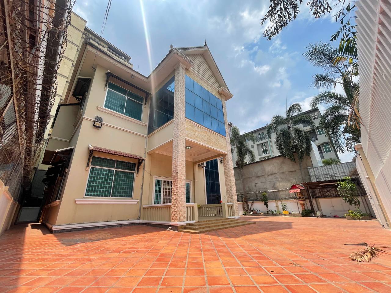 9-Bedroom Villa for Rent in Toul Tompoung 1