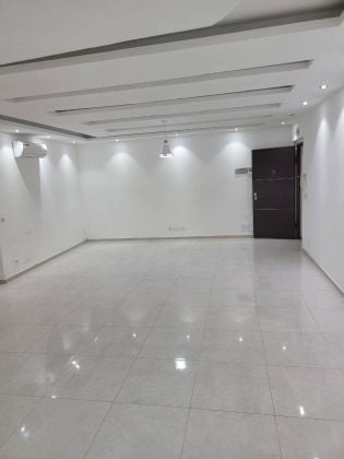 Vente appartement 4 pièces bassam cité Italia 
