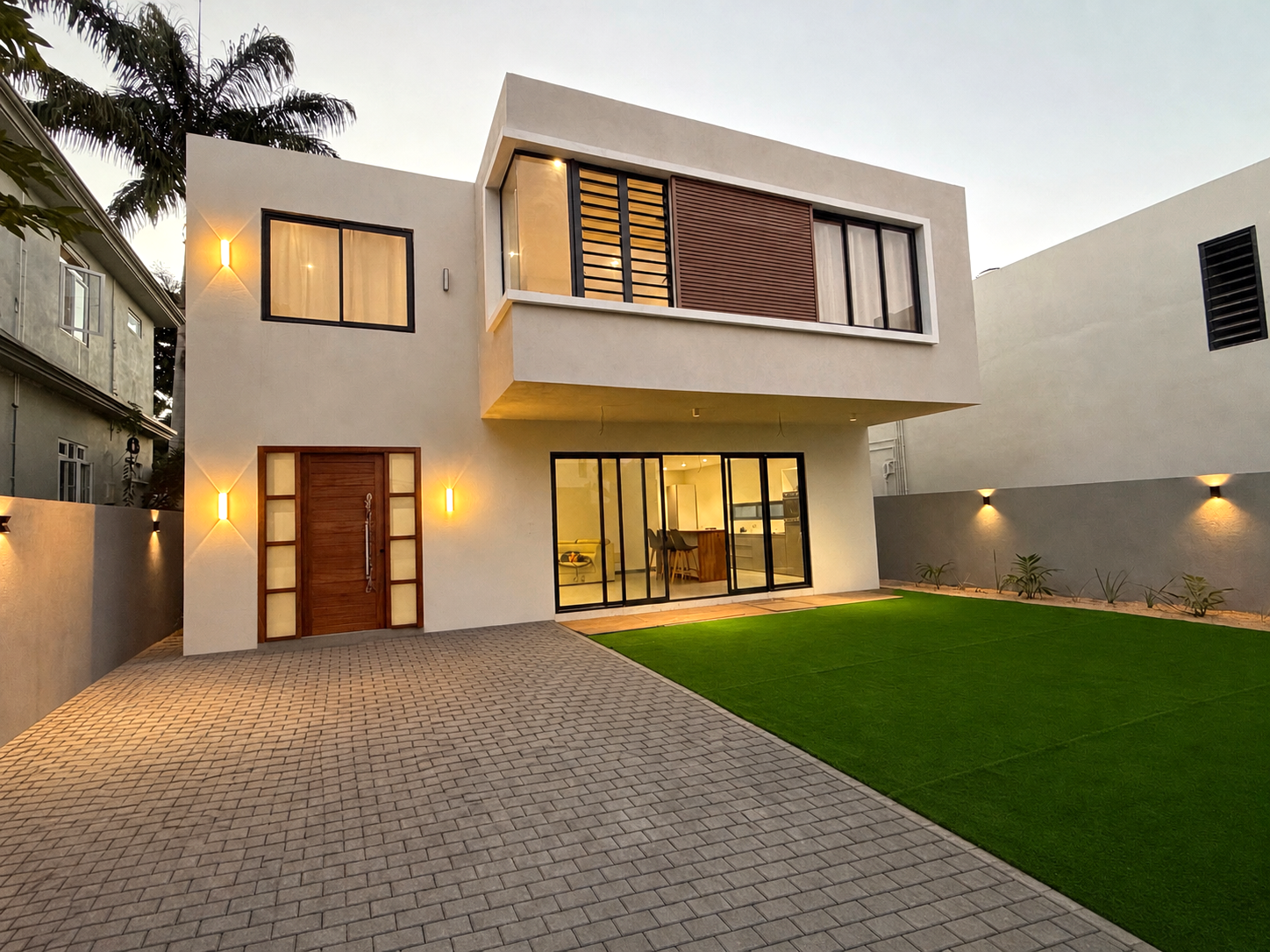 FOR SALE | BRAND NEW 3-BEDROOM HOUSE | 10 MIN WALK TO BALFOUR GARDEN | BEAU BASSIN