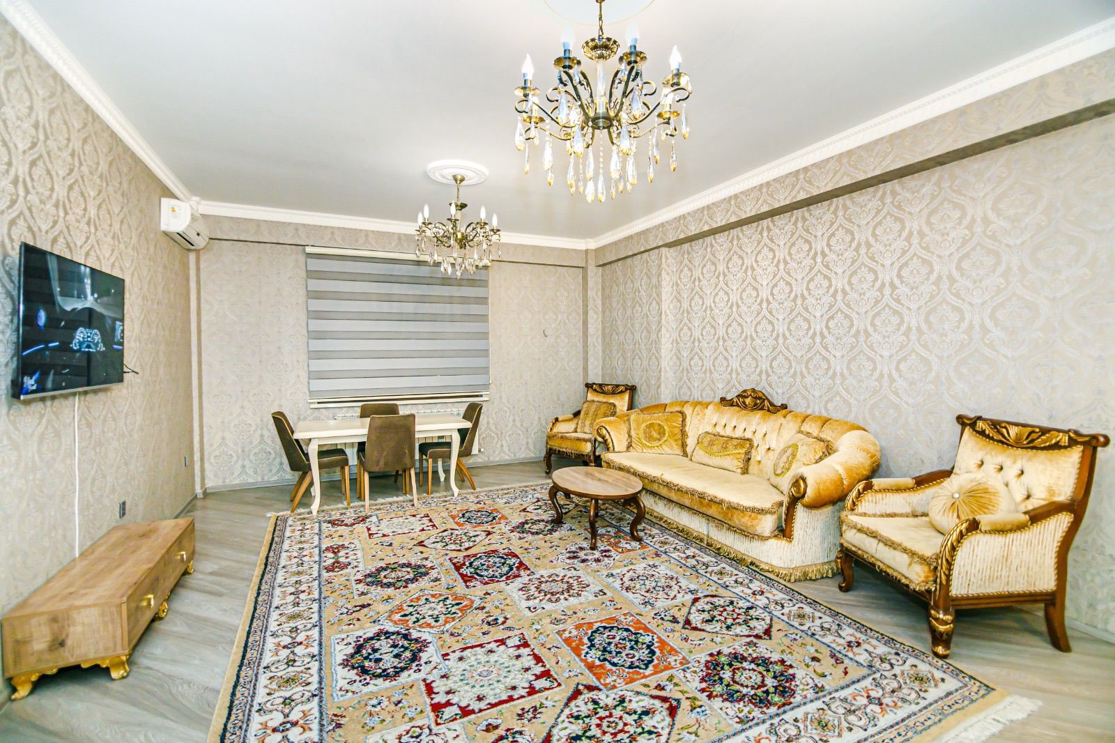 CITY CENTER!!! In front of 28 may metro. 2 bedrooms . Сlose to the LANDMARK HOTEL and Samed Vurgun park.