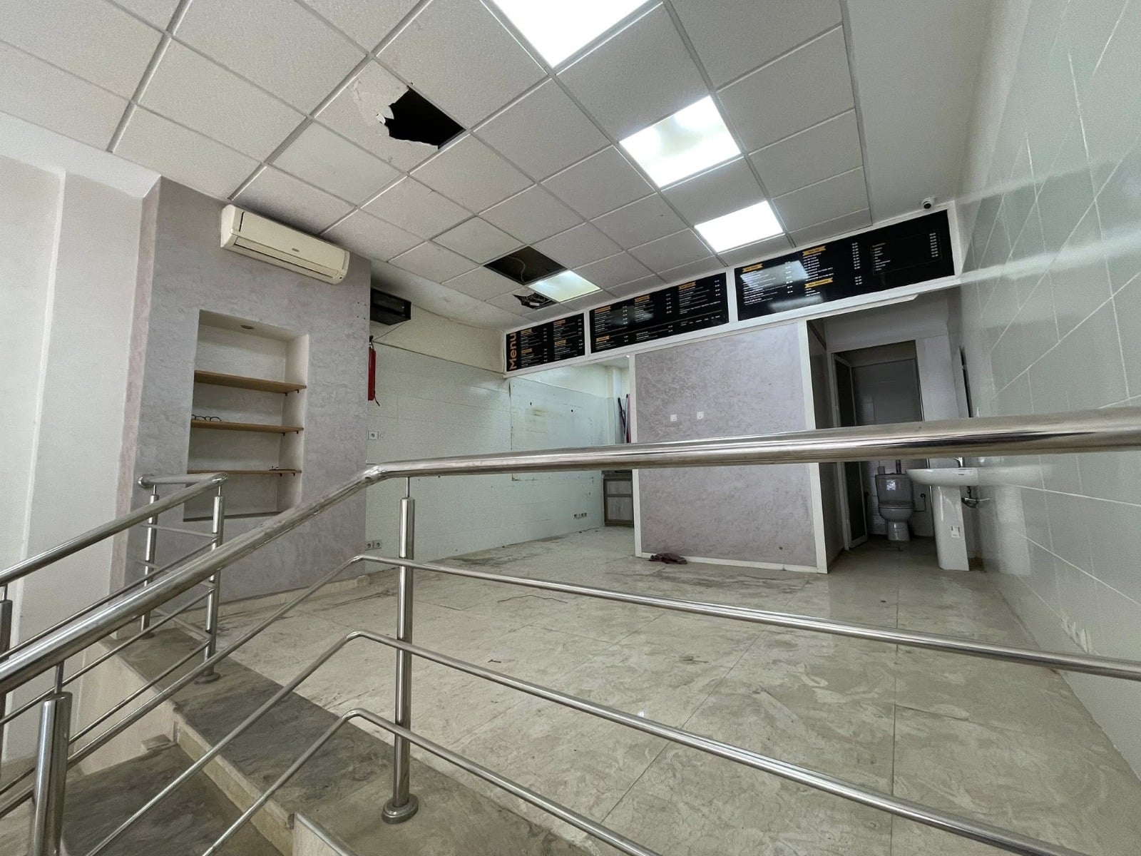 Magasin 65m2 a vendre a coté de CTM Hivernage MARRAKESH