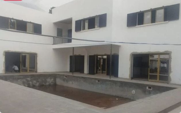IVANDRY GRANDE VILLA T6 MODERNE NEUVE AVEC GRAND JARDIN ET GRANDE PISCINE ...