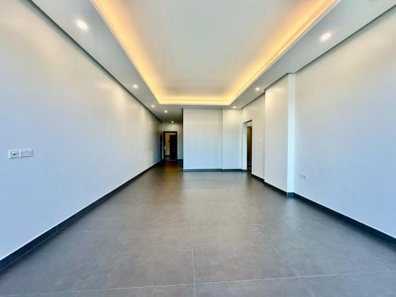 3 BEDROOM APARTMENT WITH BALCONY FOR RENT IN SALWA