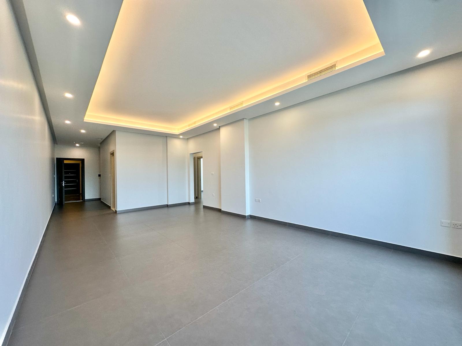 Three bedroom apartment with Balcony for rent in Salwa