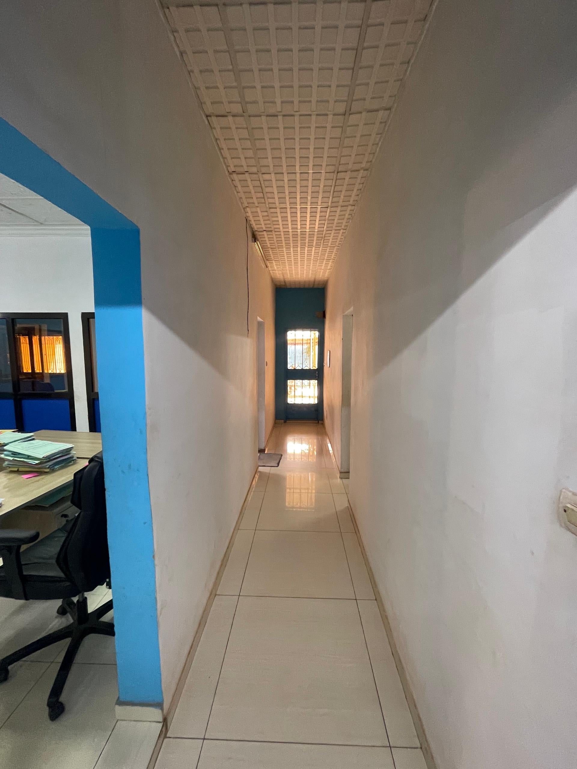 Villa F5 en vente à Kalgondé non loin du mur de l'aéroport de Ouagadougou