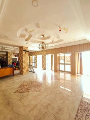 Restaurant a louer ouaga 2000 zone A