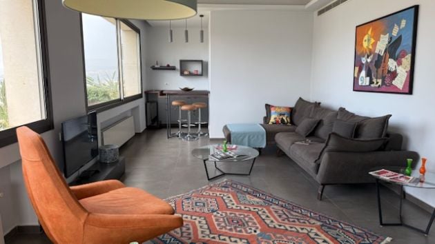 fully furnished apartment in Achrafieh 2 bedroom with terrace + sea view