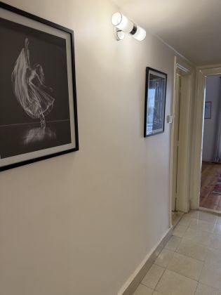 For rent high celling appartment in Zamalek overlooking the Nile