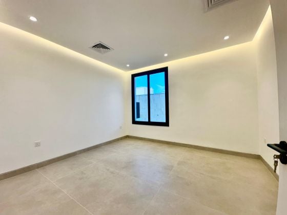 Brand-New 4 Bedroom Duplex for Rent in Mishref
