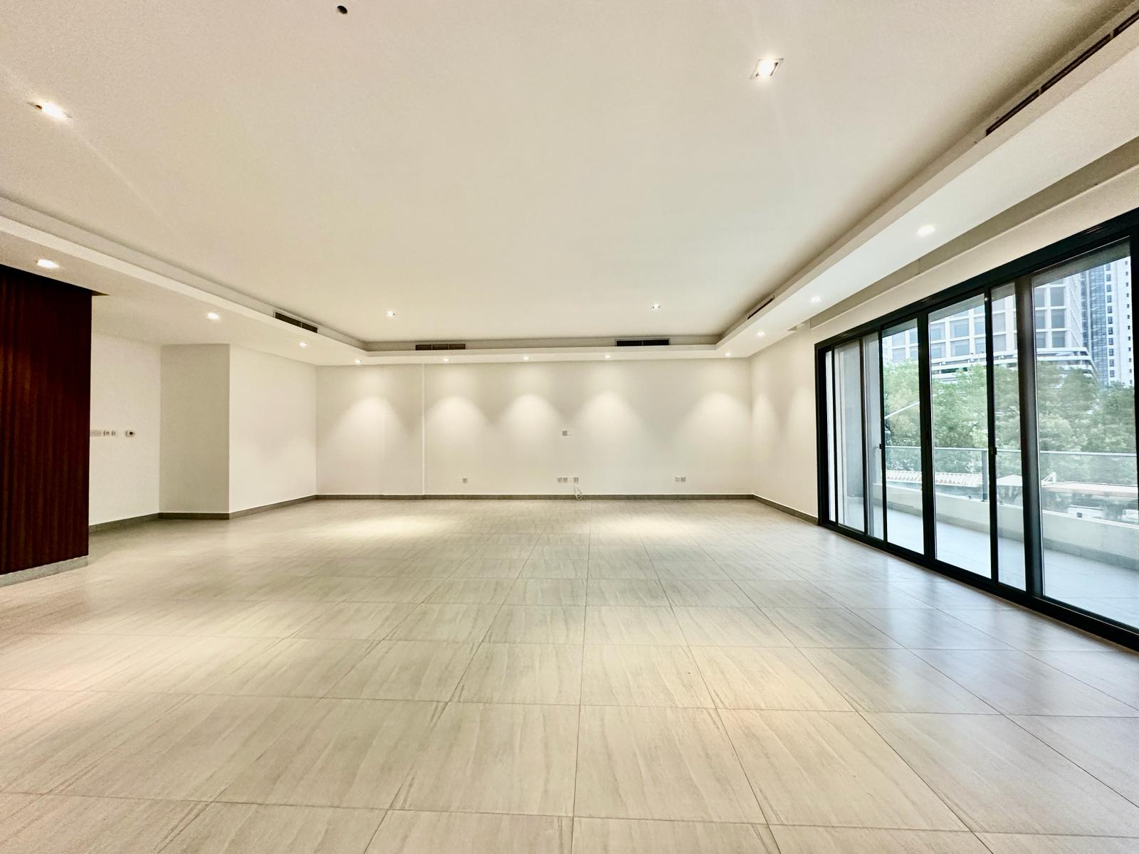 Spacious 3 Master Bedroom Apartment For Rent in Daiya