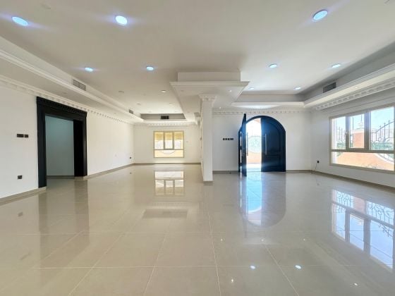 Renovated villa For rent in Egaila