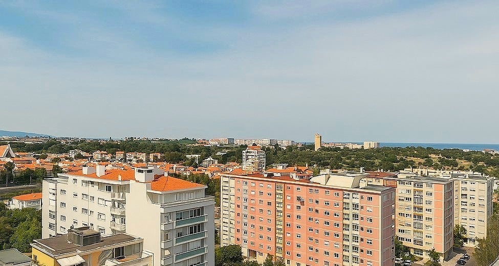 Lisbon – Bright Furnished 1-Bedroom Apartment with Open Views – Alvalade
