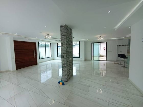 VILLA TRIPLEX A VENDRE BINGERVILLE